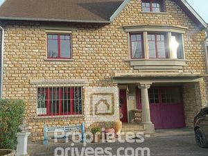 Maison 9 pièce(s) 201 m2 Lamarche sur Saône