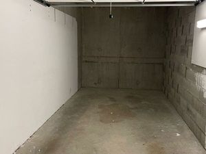 Garage dans résidence sécurisée