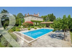 Maison de 15 pièces de luxe en vente à Maillane  Provence-Alpes-Côte d'Azur