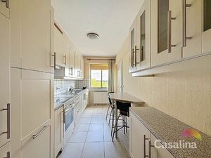 Ruim drie slaapkamer appartement met veel mogelijkheden