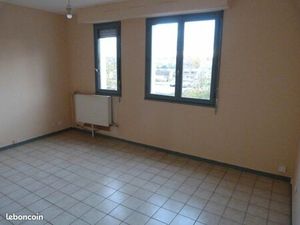 Studio 1 pièce 27 m²