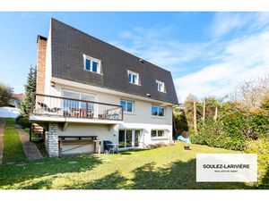 Jouy-en-Josas (78350)  LES METZ