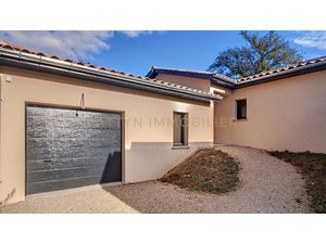 Maison moderne et neuve de 4 chambres sur son terrain de 600 m²