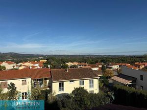 Villa 4 Faces 5 Pieces Su 941m2 De Terrain