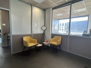 12 A 36 M2 DANS UN ESPACE PARTAGE