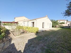 Vente maison 4 pièces 85m2 Montescot 66200 - 233000 € - Surface Privée