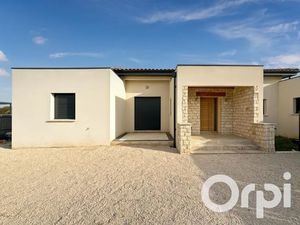 Vente villa 4 pièces 123.73 m² à Saint-Nazaire (30200)  449 000 €