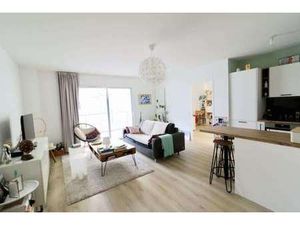 Location Appartement 3 pièces à La Roche-sur-Yon (85000) : à louer 3 pièces / 65m² La Roch