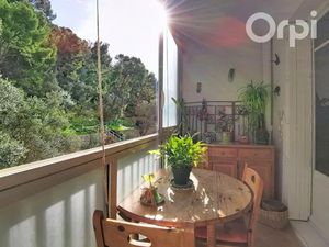 Vente appartement 4 pièces 69 m² à Toulon (83000)  185 000 €