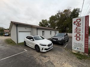 A vendre Maison/bureaux - Idéal profession libérale - Puymoy