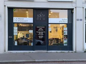 Location locaux professionnels 63 m² à Le Havre (76600)  1 700 €