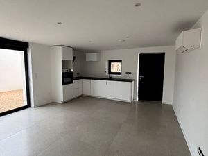 T4 avec extérieur - Replonges centre - Frais mise en location -50%