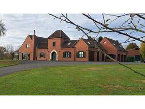 Propriété sur ± 2 5ha avec hangar & vue dégagée