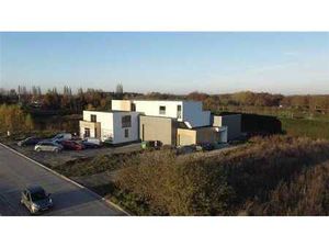 Magnif.imm industriel/commercial + logement fonction.