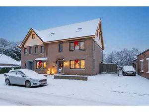 Maison familiale partiellement rénovée à Beringen