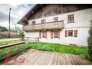 Vente chalet 6 pièces à Le Biot (74430)  290 000 €