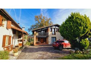 Deux maisons avec 5 chambres et aucun travaux