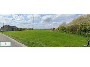 Terrain à bâtir + prairie