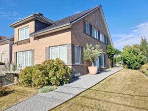 Spacieuse villa de standing - Possib.prof.libérale