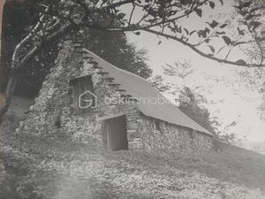 Grange Foraine en Ruine avec terrain sur Campan