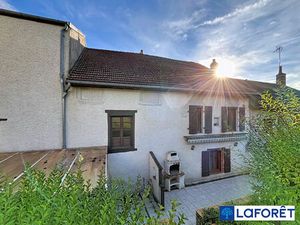 Annonce vente maison 5 pièces de 139m2 à Selongey (21260) - ParuVendu.fr ref 992783501631