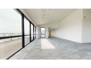 Location bureau 289 m² à Vénissieux (69200)