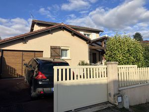 Maison Feyzin le haut