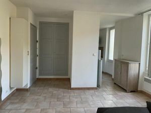 Location appartement 2 pièces 41 m² à Draguignan (83300)