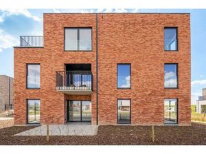 Compact comfort met royaal terras!