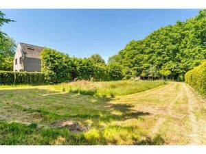 Knap perceel van 12are 80ca geschikt voor OB net buiten de grote ring van Hasselt!