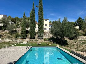 Maison 5 pièces 147 m² à vendre / acheter tourves 83170 ? | ERA Immobilier