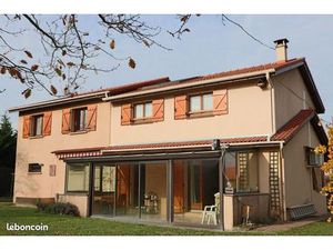 Villa 5 pièces 160 m²