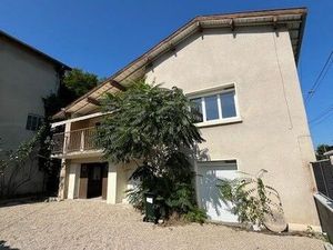 Maison 120 M2 rénovée avec Jardin et terrasse et garage