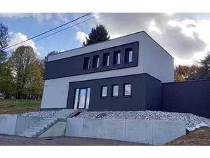 Bureaux à louer – 27 m² et 36 m² – cadre calme et verdoyant