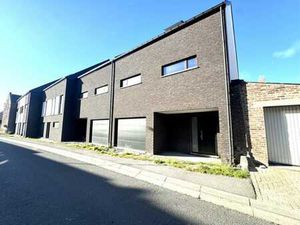 AISEAU-PRESLES - GROS OEUVRE - IL EN RESTE 4 !