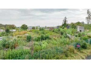 TERRAIN A BATIR DE PLUS DE 10 ARES