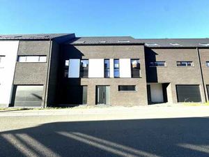 AISEAU PRESLES - GROS OEUVRE – IL EN RESTE 4 !