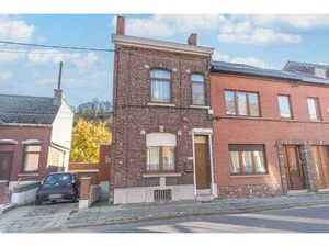 Maison 3 façades avec jardin au calme