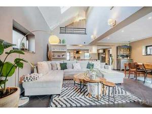 Maison 3 chambres  bureau  garage et jardin–189m² habitables