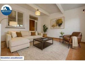 POTENTIEL!!!! COMMERCE / APPARTEMENT / ATELIER