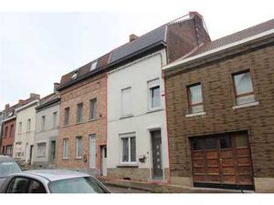 Grande maison minimum 3 chambres avec extérieur