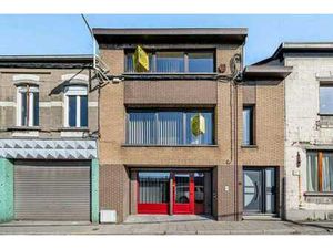 Spacieuse maison bel-étage 3 chambres et jardin.