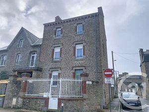 Maison à louer - 6 pièces - 128 11 m2 - Dinan - 22 - BRETAGNE