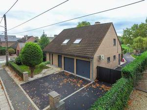 ◊ Superbe villa 4 façades avec piscine et double garage ◊