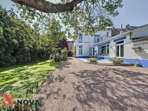 Belle maison de Maître avec poss. profession libérale