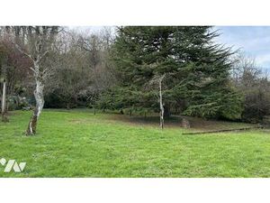Terrain constructible viabilisé à vendre