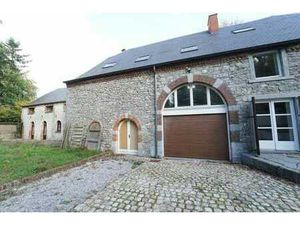 Superbe grange avec jardin - beau potentiel de rénovation