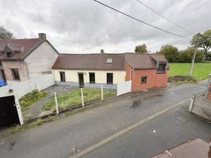 Maison 4 façades sise Rue Docteur Désénépart 18 à Ogy