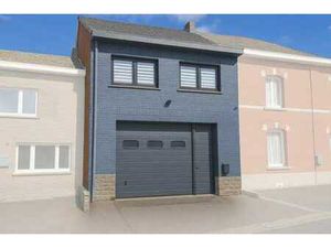 Maison bel-étage avec garage  et hangar de 170 m²