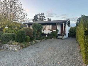 Jolie maison plain-pied 1 chambre  4 façades